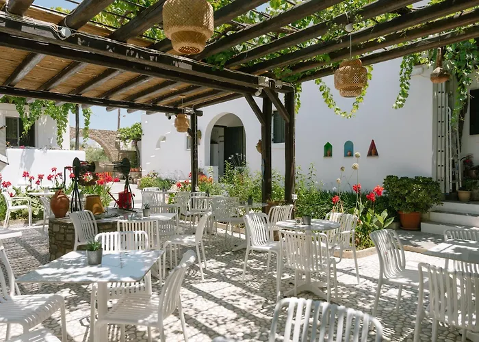 Eleni Parikia (Paros)