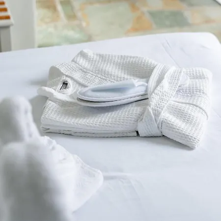 Eleni 4* Parikia (Paros)